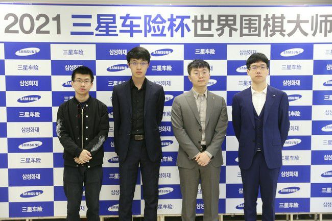 ”此次释出的特辑整体有一种与此前电影预告一致的迷幻氛围感，传递出一种荒诞诡谲的意识流风格，极具特色